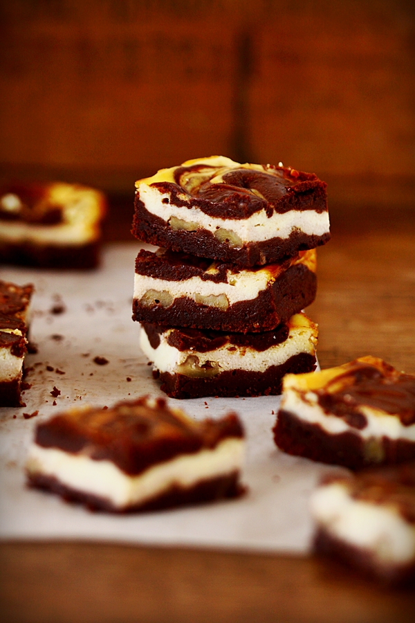 Brownie-cheesecake aux noix